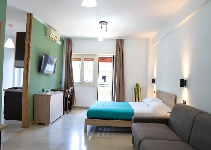 Apartment Chic & Wild